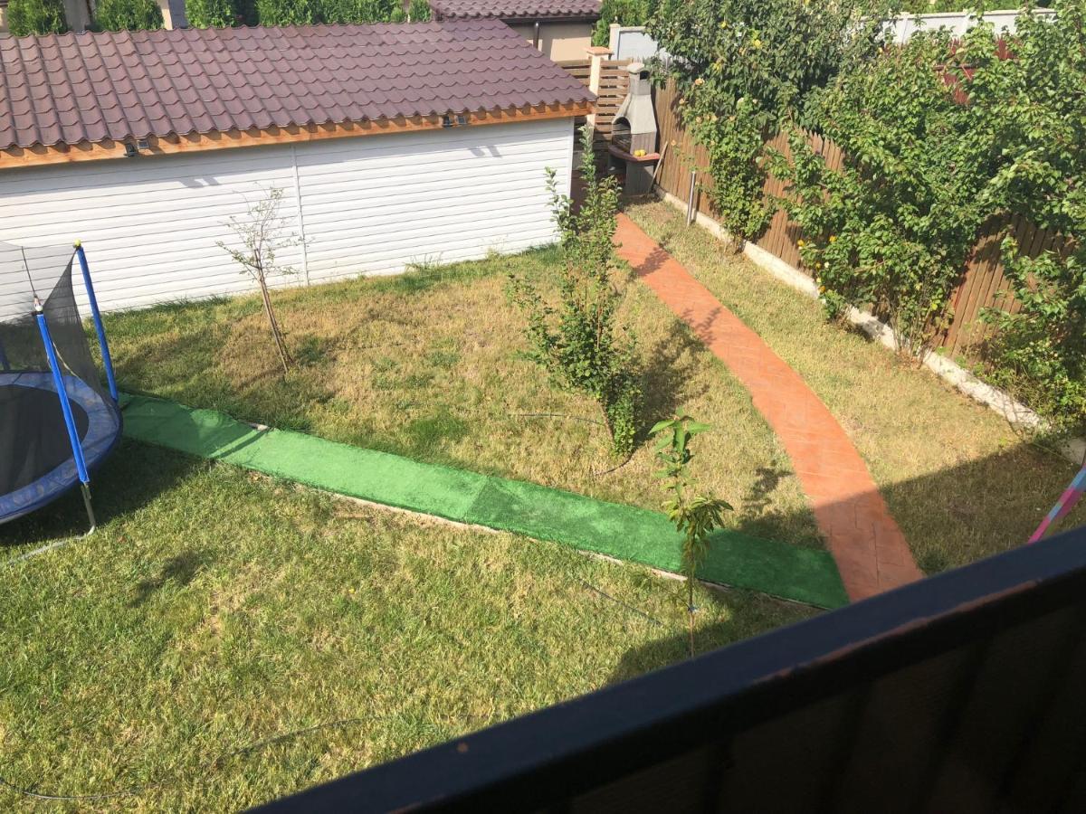 Vila Cu Trandafiri Cozy Apartments 2 Camere Bragadiru Εξωτερικό φωτογραφία