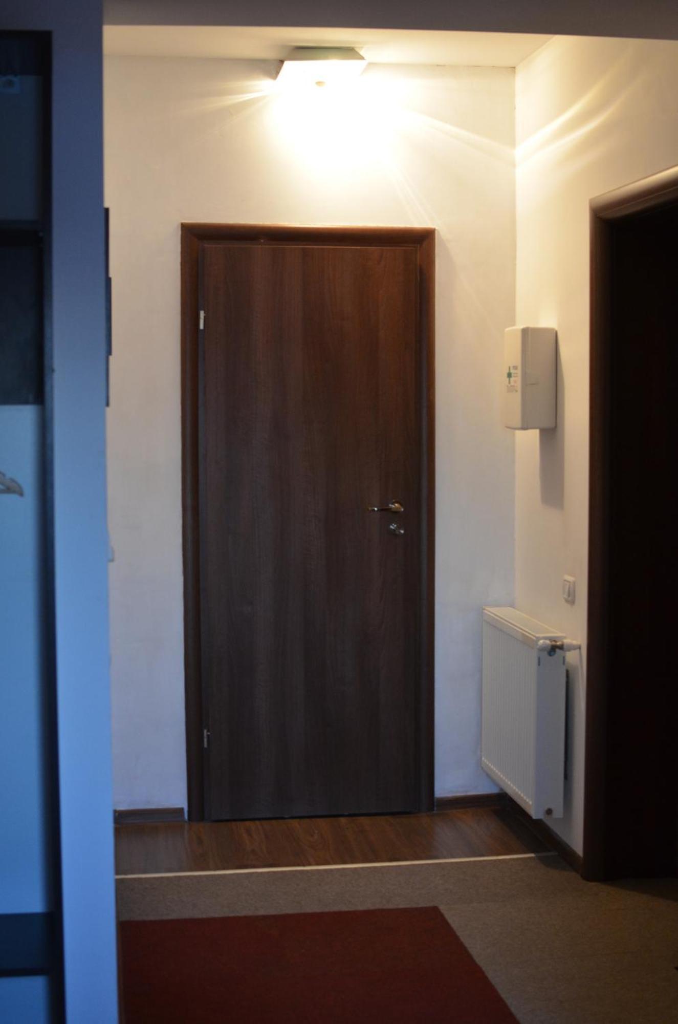 Vila Cu Trandafiri Cozy Apartments 2 Camere Bragadiru Εξωτερικό φωτογραφία